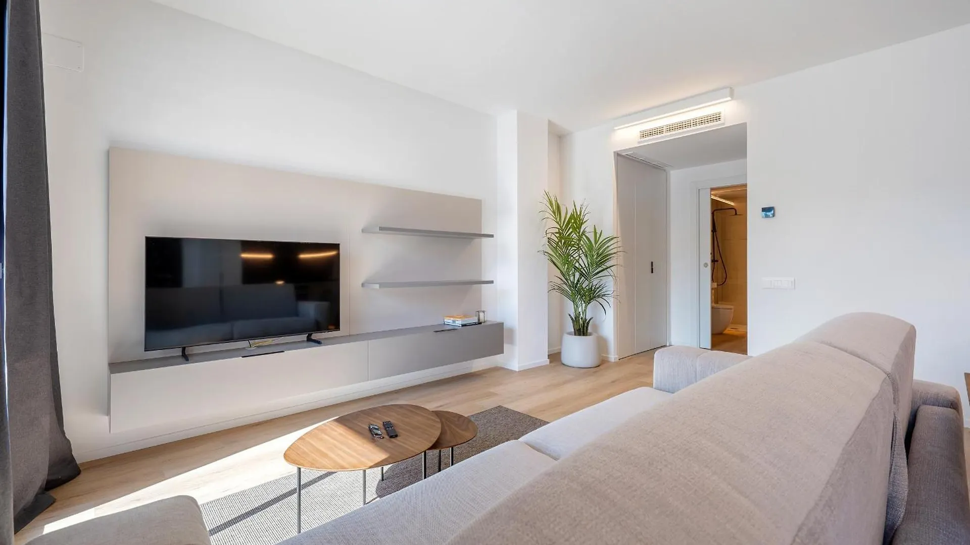Apartment Hauzify I Apartaments Voramar Sant Pol De Mar