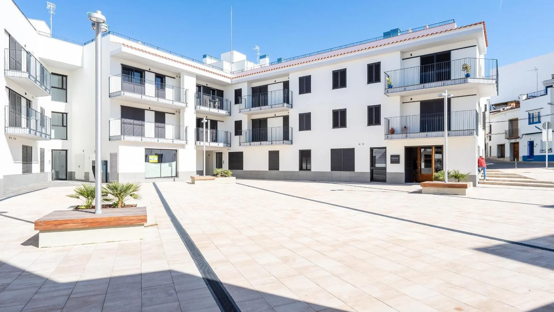 Hauzify I Apartaments Voramar Sant Pol De Mar 0*,  Spain